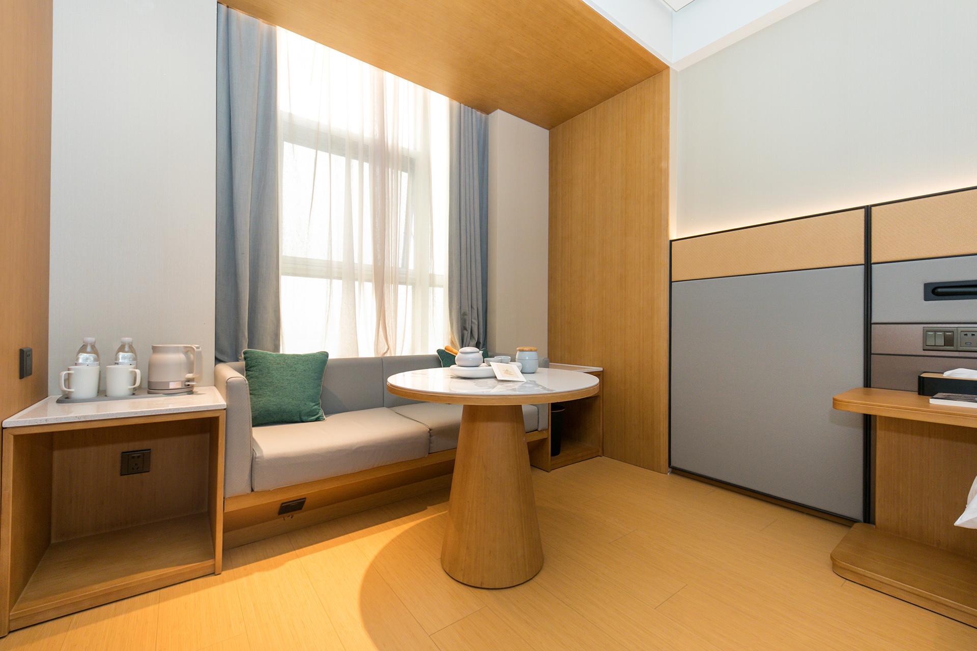 Ji Hotel (Hangzhou Binjiang Dongxin Avenue) 32/35