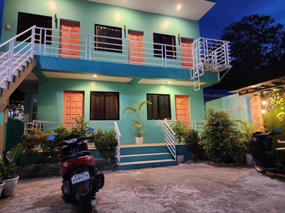 Susada's Inn 50/54
