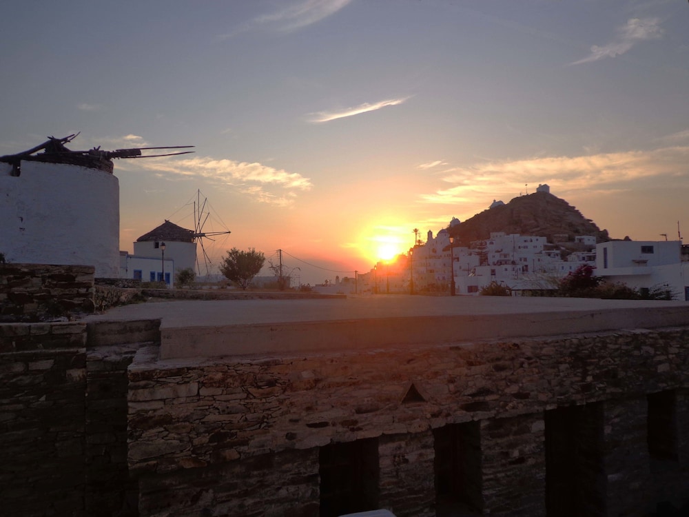 The Windmills 13/16