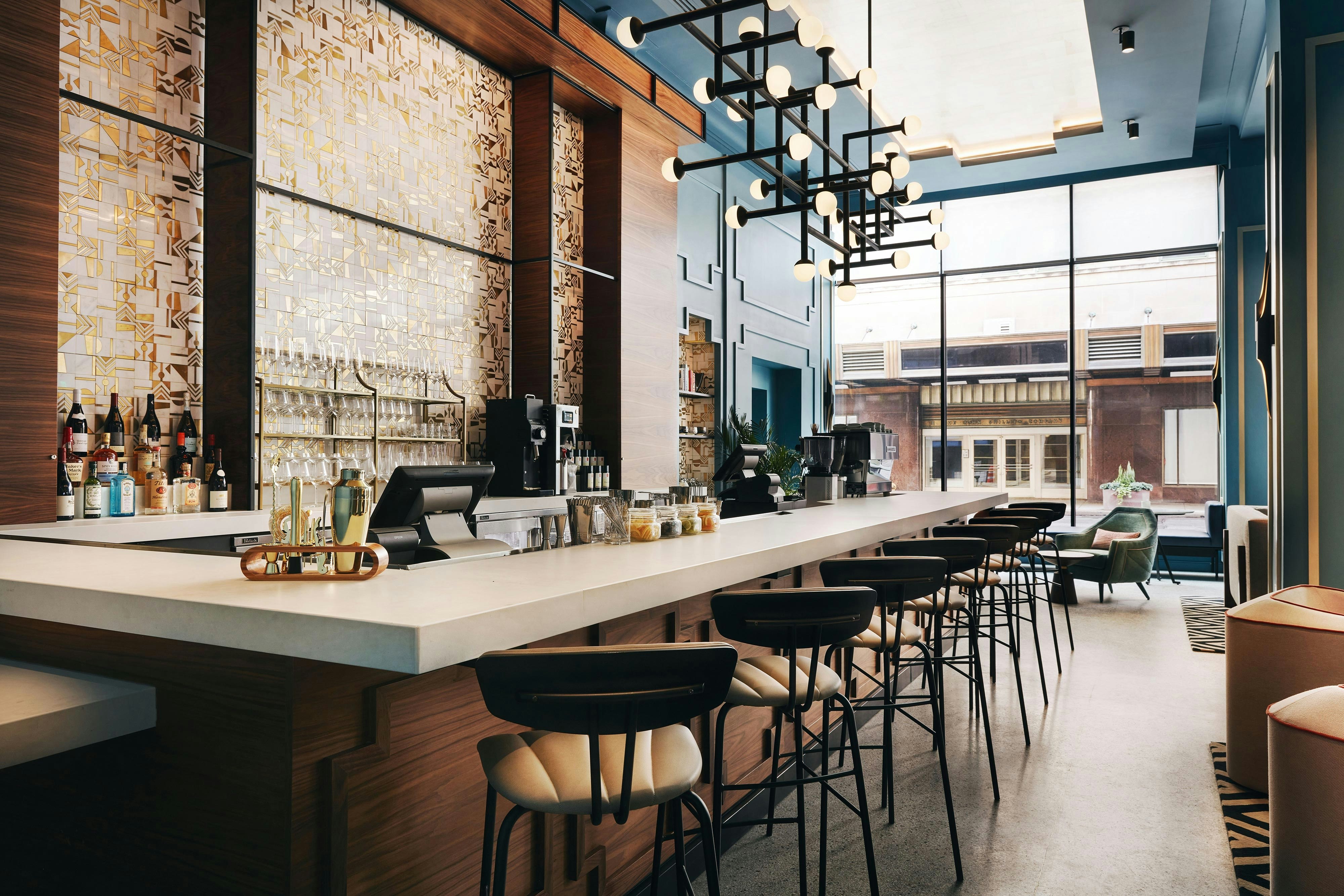 Kinley Cincinnati Downtown, a Tribute Portfolio Hotel 16/23