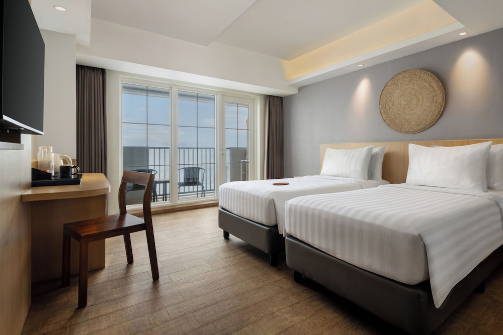 Deluxe, Twin Beds