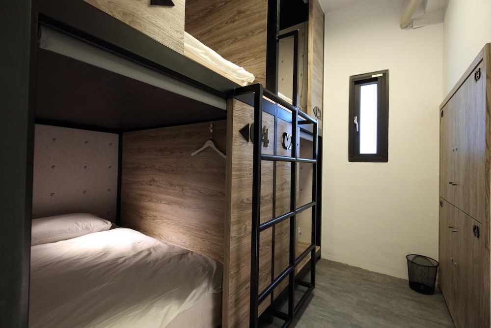 G.O.A.T Hostel 18/49