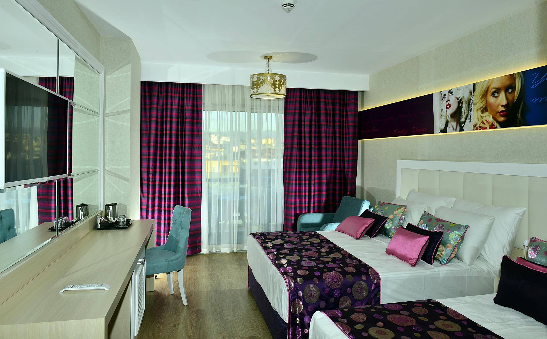 Azura Deluxe Resort Spa 13/42