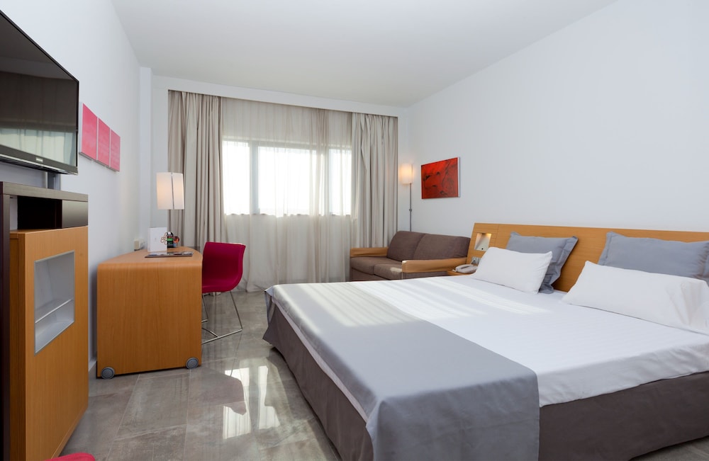 Occidental Murcia Agalia 17/50