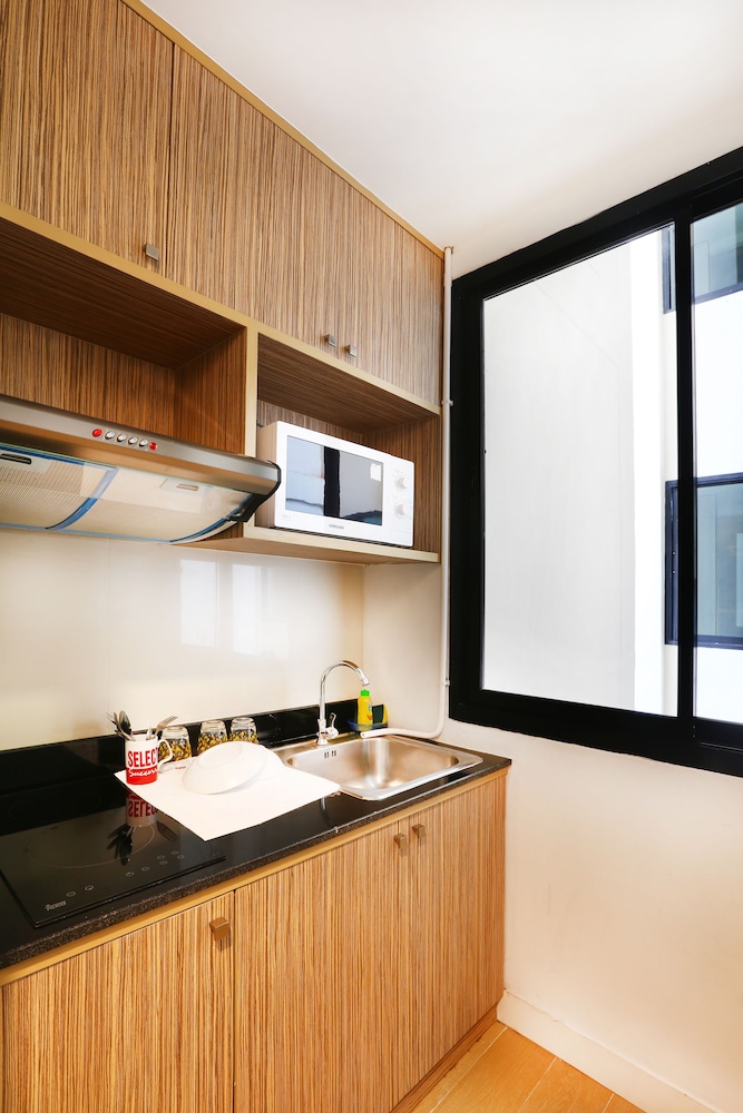 The Luxury Residence 7/50