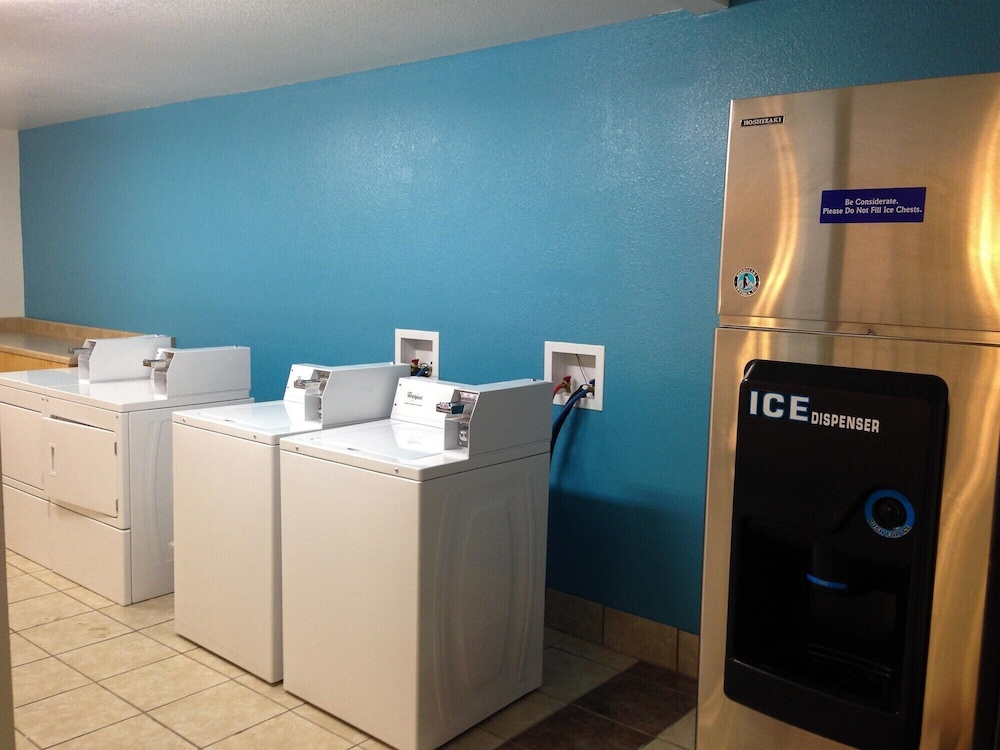 Motel6 Sedalia, MO 37/43