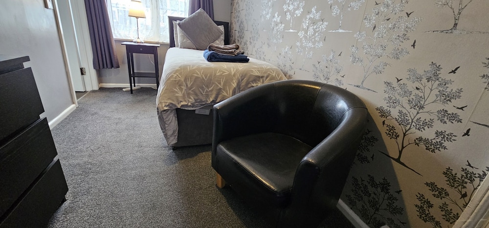 Roslyn Guest House 27/50