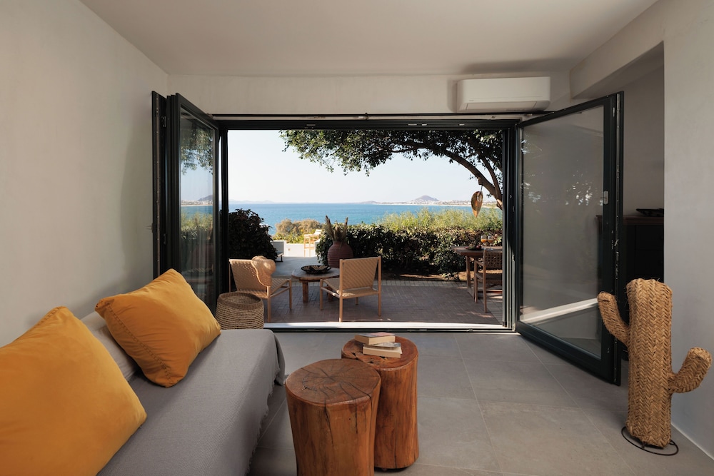 Villa Paradise 32/50