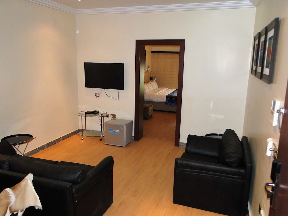 Capital Inn Ibadan 48/58