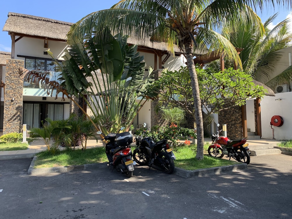 Toparadis Guest House 24/36