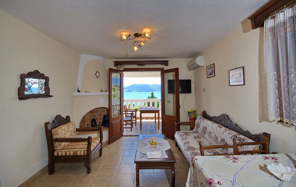 Pelagos Villas 19/49