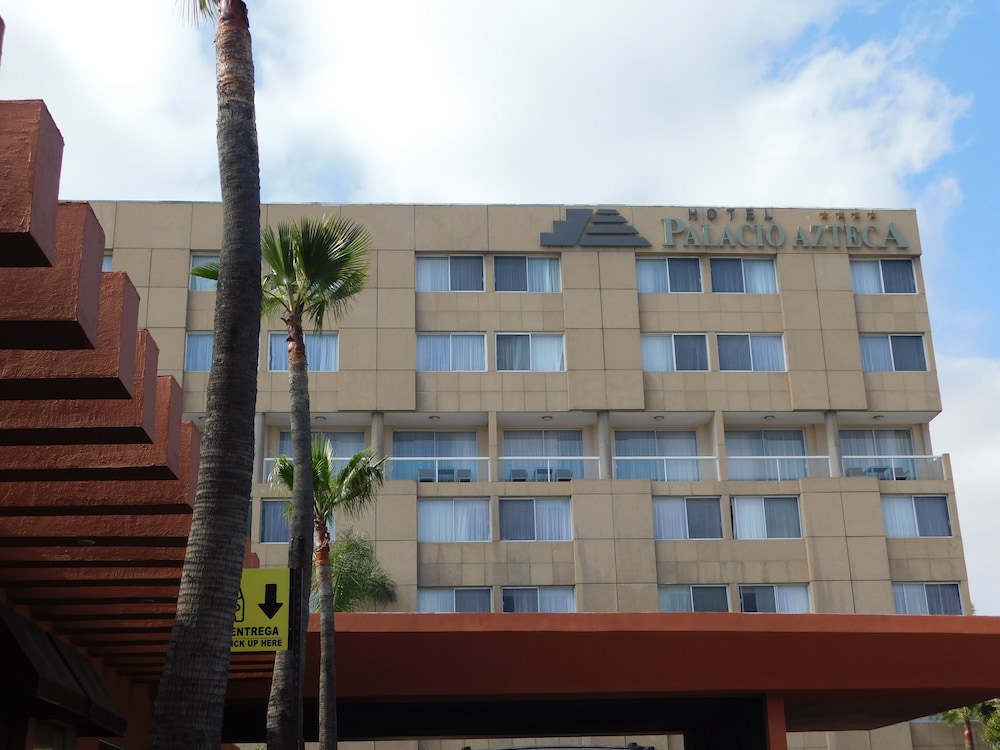 Hotel Palacio Azteca Tijuana, Trademark by Wyndham 5/71