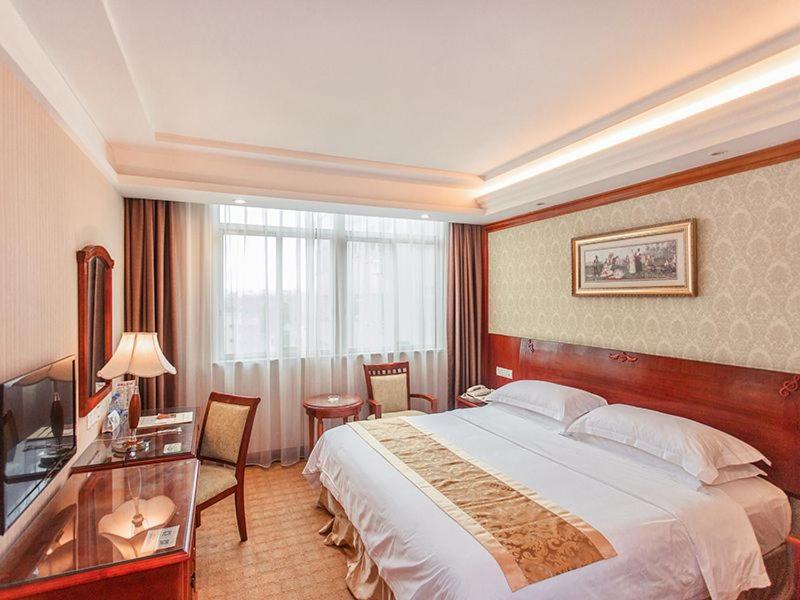 Vienna Hotel (Dongguan Songshan Lake) 12/43
