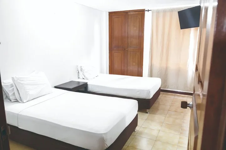 Hotel Las Olas Santa Rosa 3/5