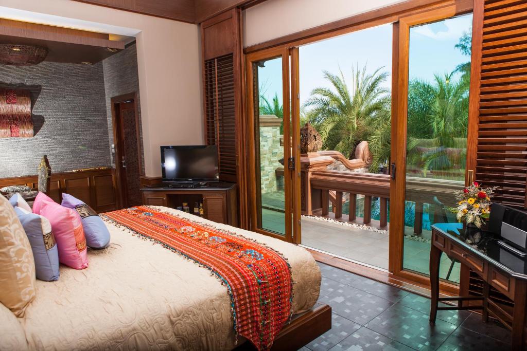 Garden View Pool Villa