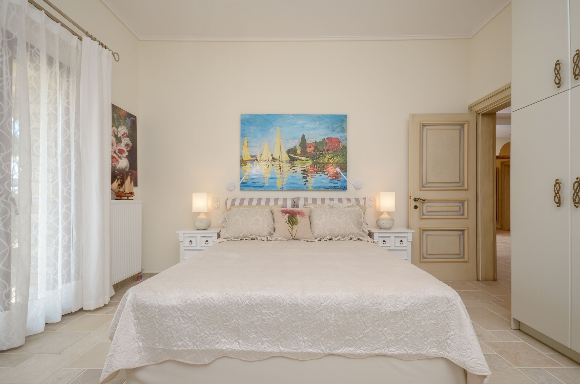 4 BEDROOMS, DELUXE, VILLA