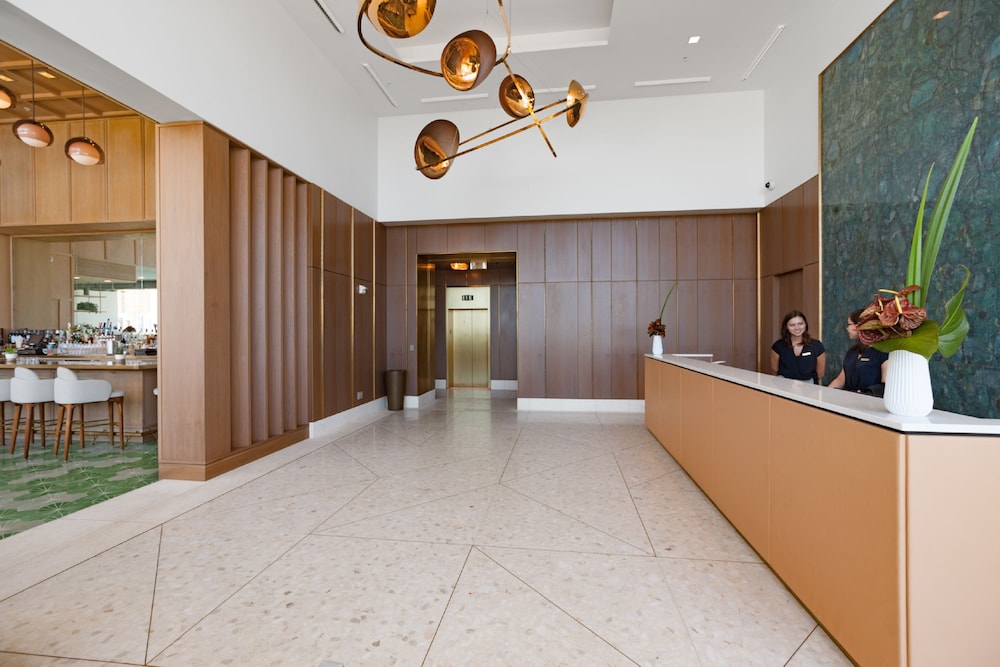 Real Select at the Ritz Carlton Residences, Waikiki Beach 3/50