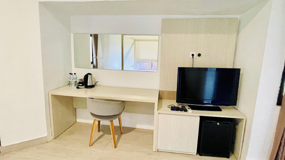 Aman Gati Hotel Lakey 39/50
