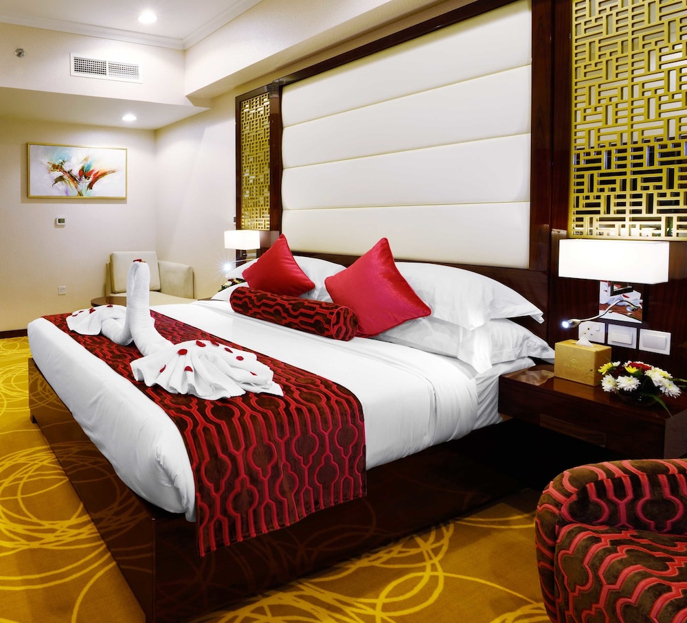 Sunday Pulse Al Jaddaf Hotel 15/42