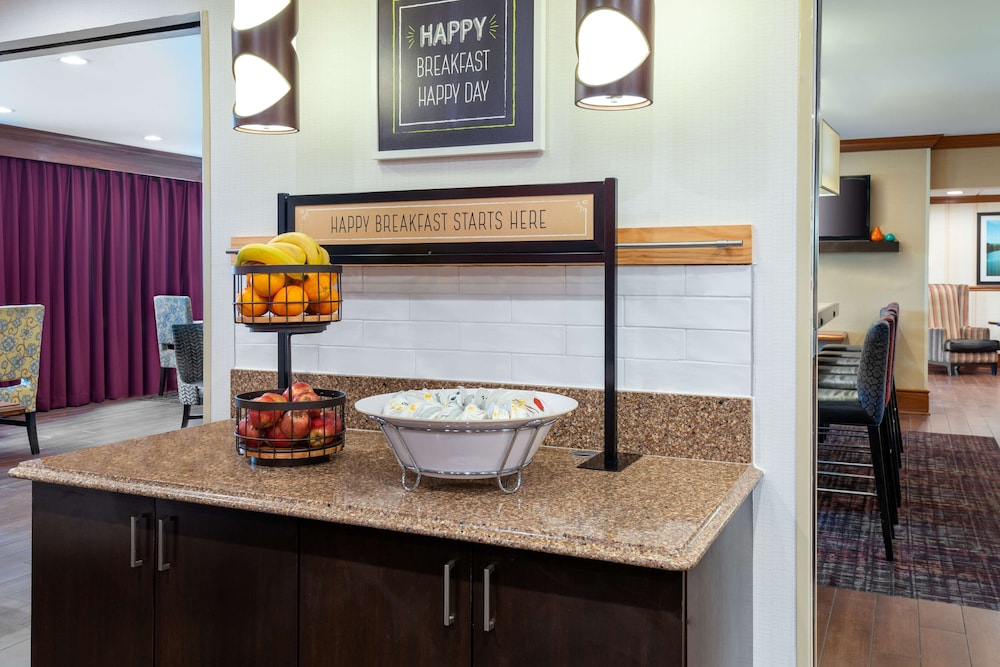 Hampton Inn Buffalo Airport/Galleria Mall 29/49