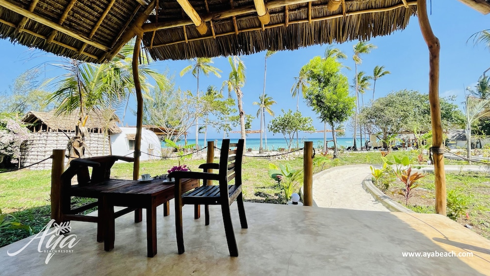 Aya Beach Bungalows 27/50