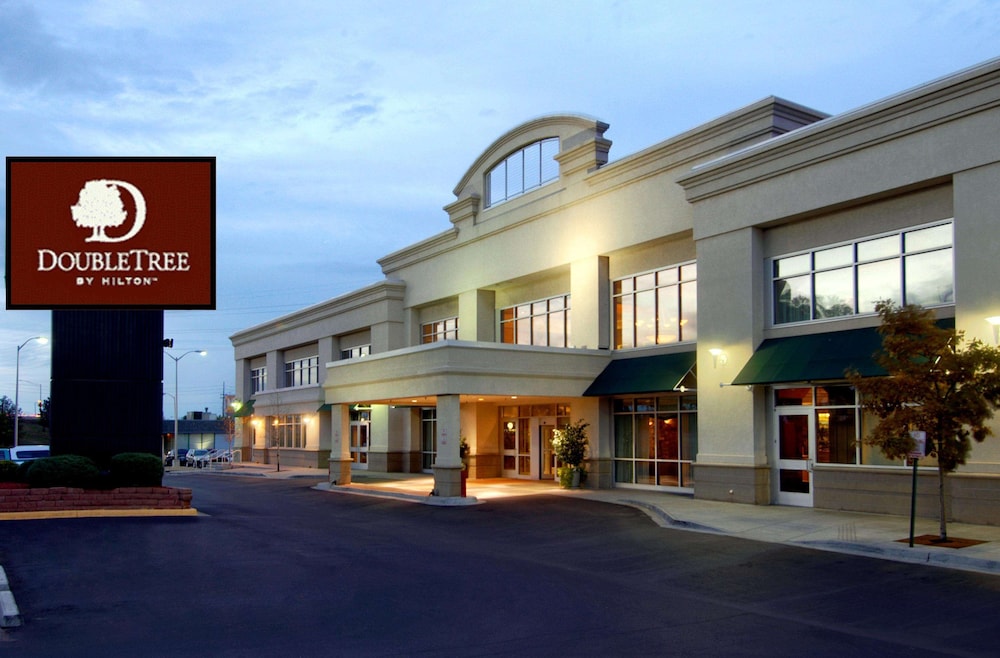 DoubleTree by Hilton Denver Central Park 1/29