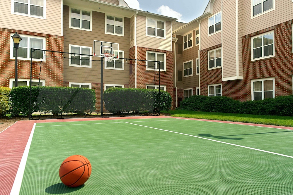 Sonesta ES Suites Raleigh Cary 16/42