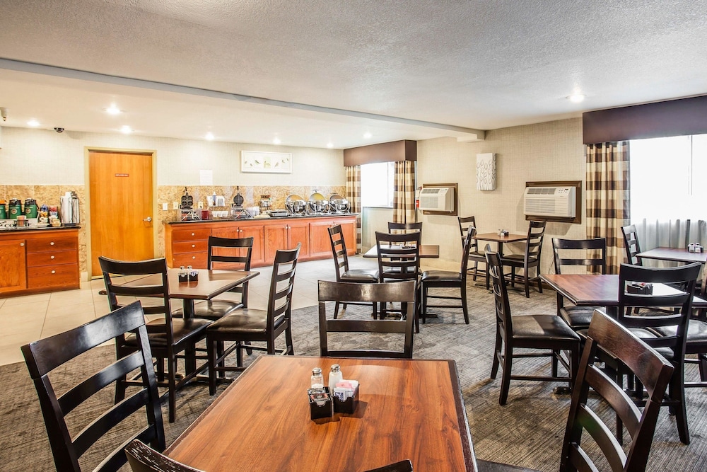 Clarion Inn Renton-Seattle 23/33
