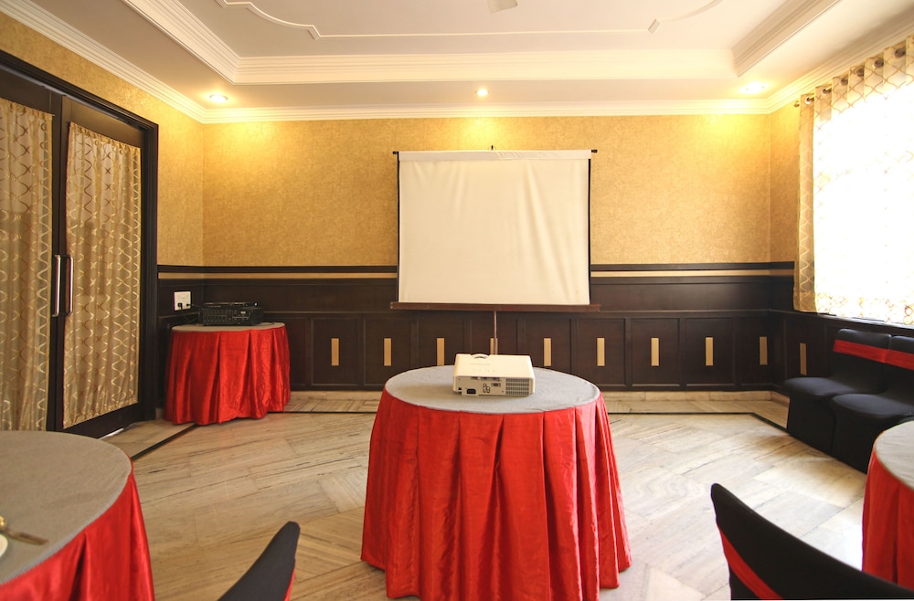 Le Grand Hotel 14/35