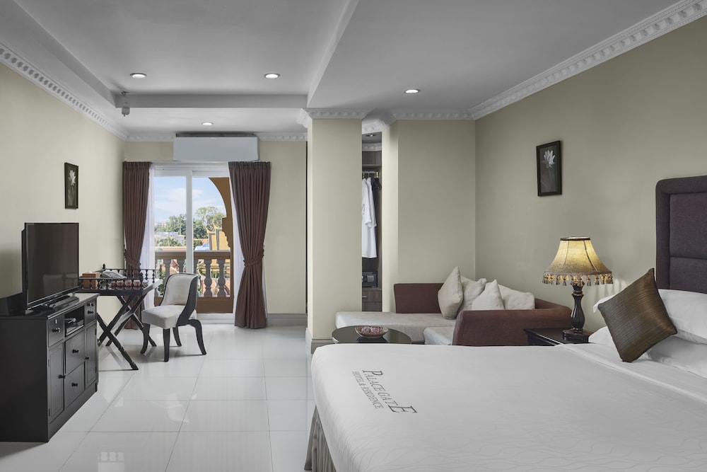 Palace Gate Hotel Residence 27/76