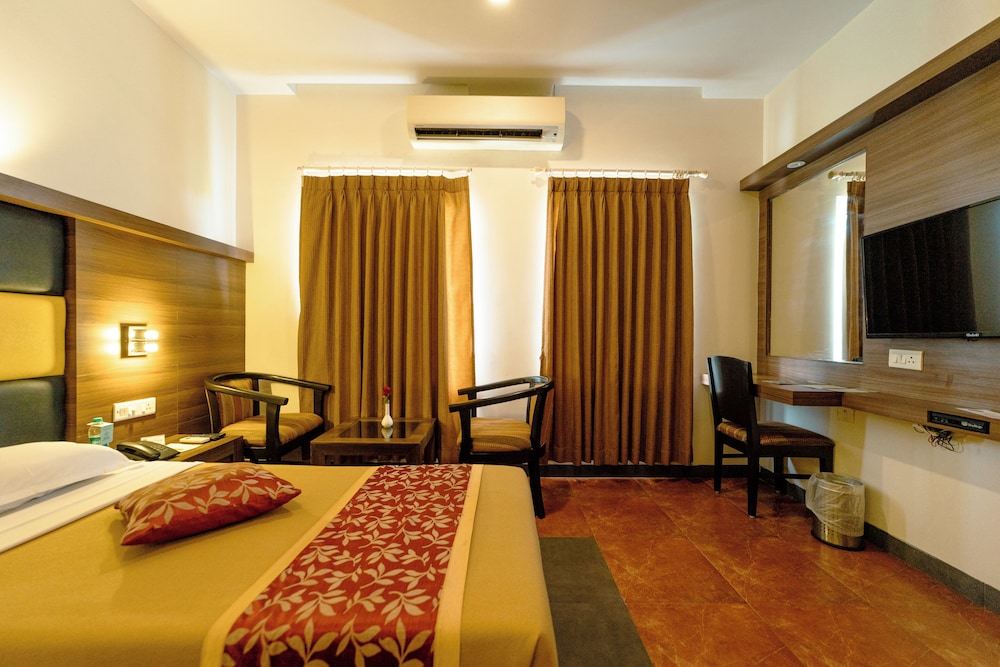 Abirami Residency 16/42