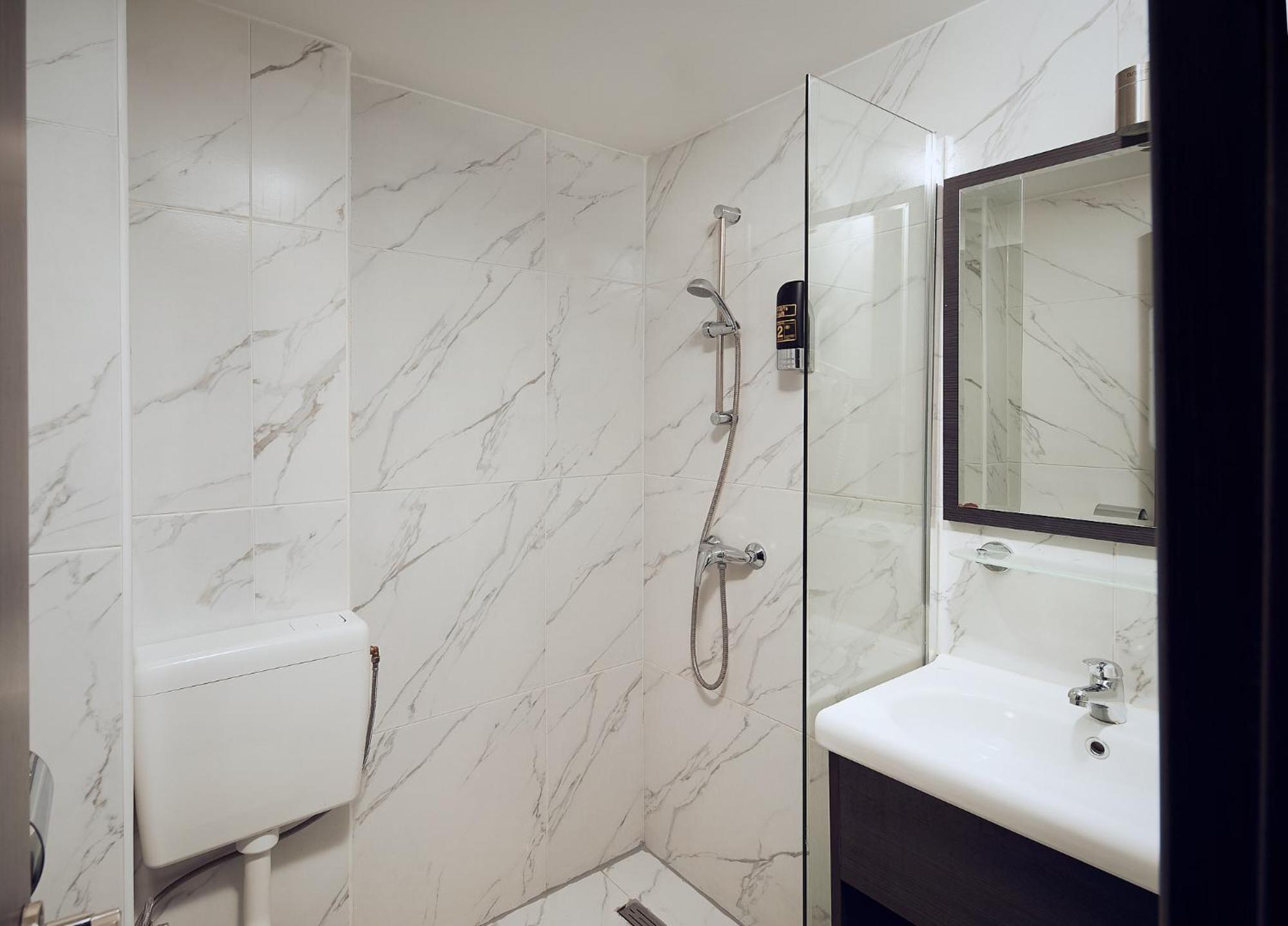 Room, Double Bed, Belfort Hotel Amsterdam 4/4