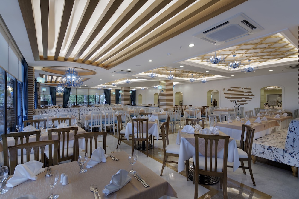 Alba Resort Hotel 27/50
