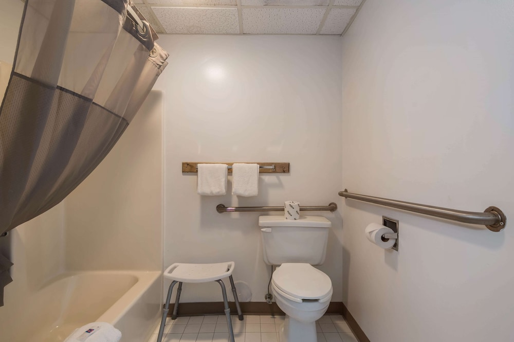 Motel6 Attalla AL 62/63