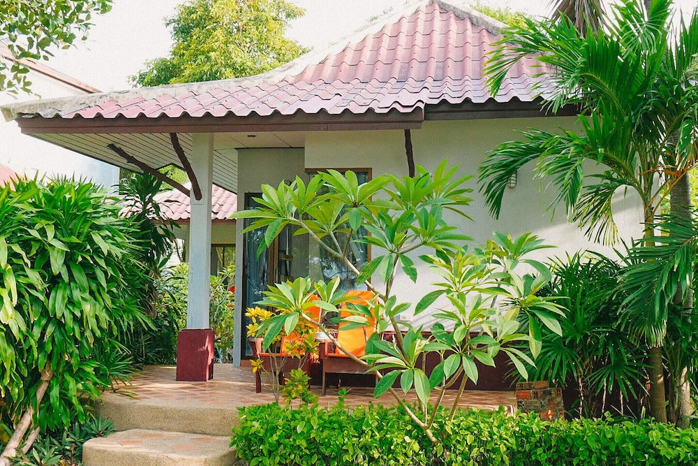 Samui Honey Cottages Beach Resort 10/70