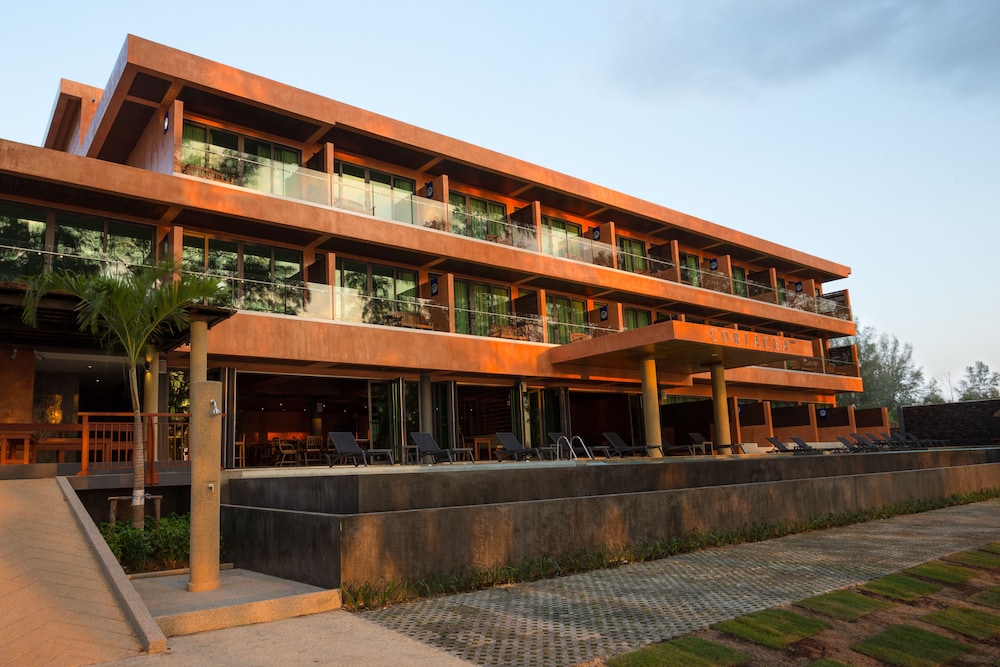 CORIACEA BOUTIQUE RESORT 4/63