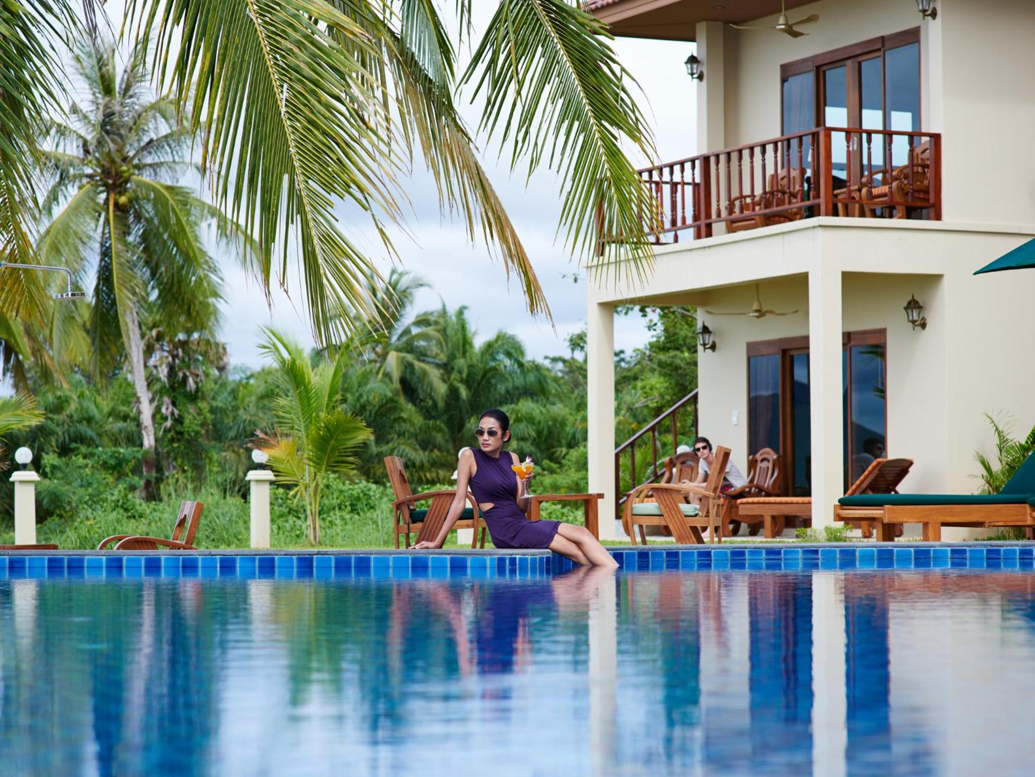 Sara Beachfront Boutique Resort 47/51