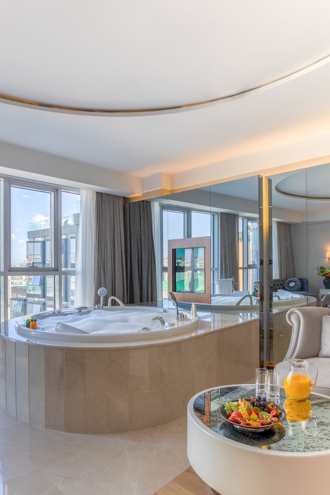 Cvk Taksim Hotel 67/76