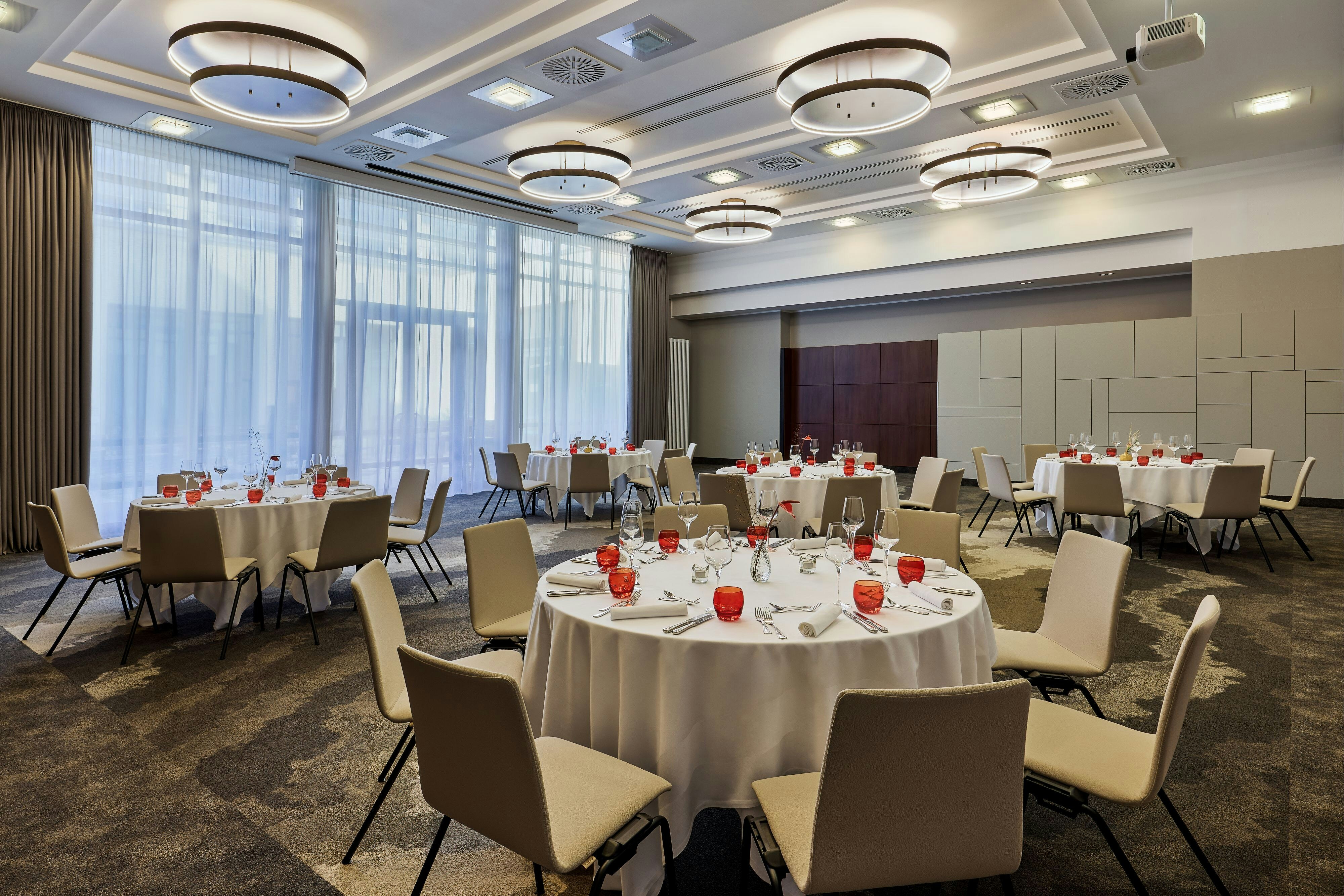 Munich Airport Marriott Hotel 74/80