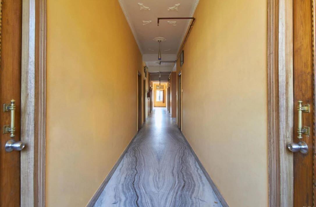 HOTEL SAMBIT ROYALE 15/21