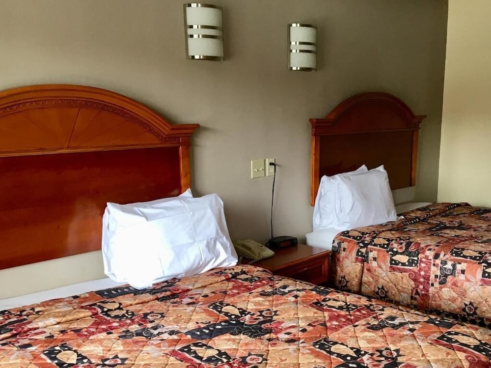 Inn At Mexia 27/64