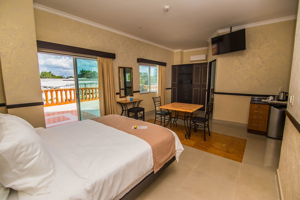 Hotel Palacio Maya 28/83