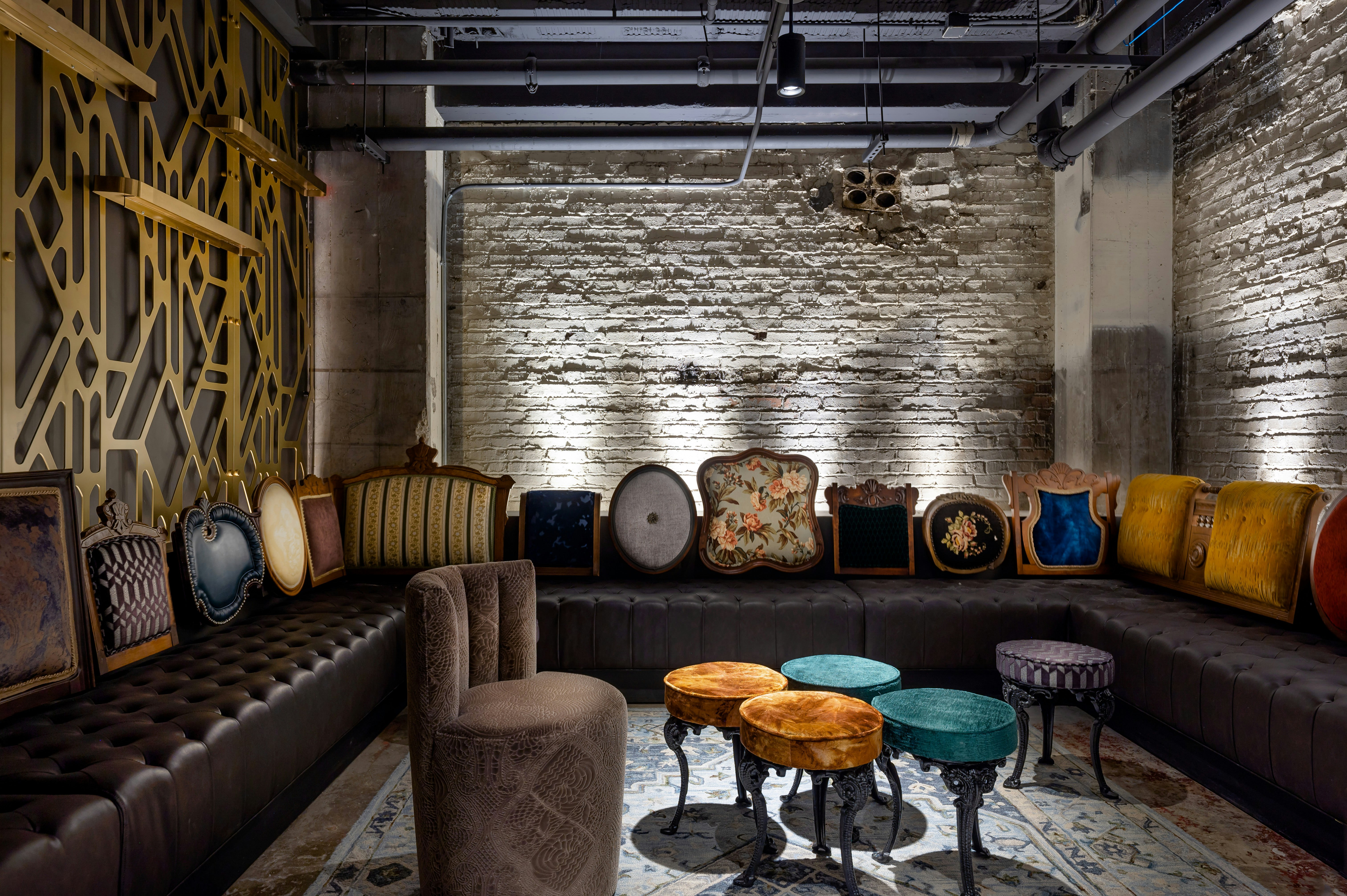 Hotel Fort Des Moines, Curio Collection by Hilton 44/81