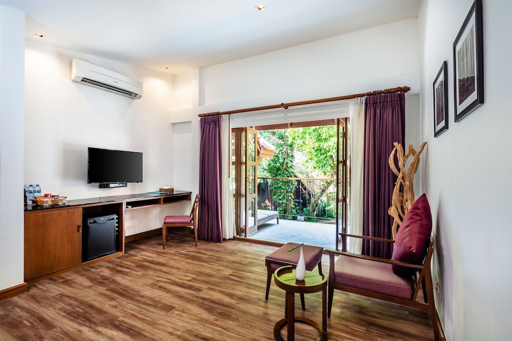 The Monttra Pattaya 44/70