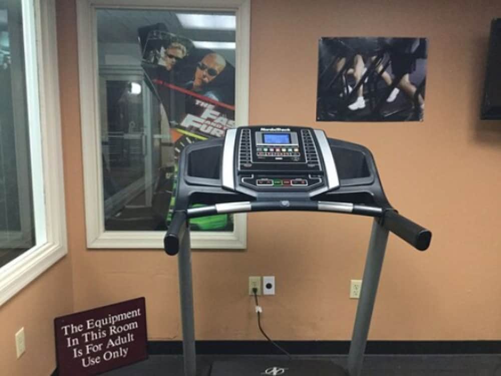 FairBridge Inn & Suites Poconos 22/29