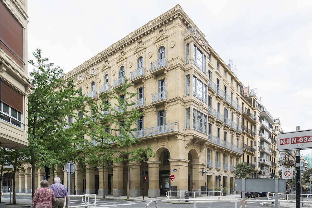 Hotel Arbaso 7/72