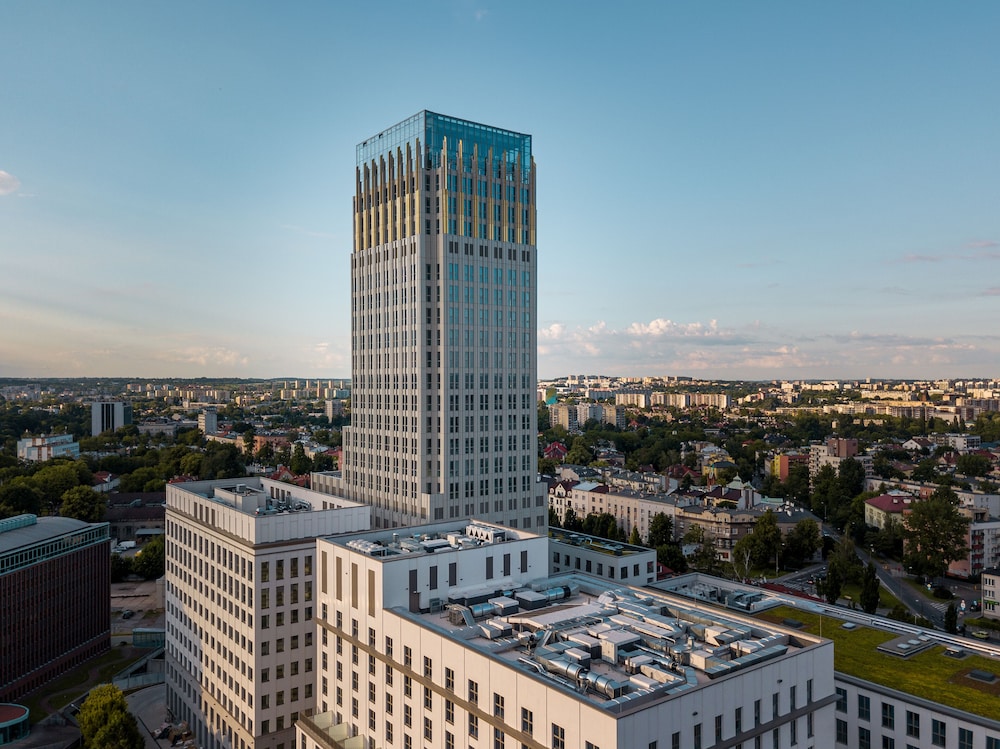 Radisson RED Hotel & Radisson RED Apartments, Krakow 2/50