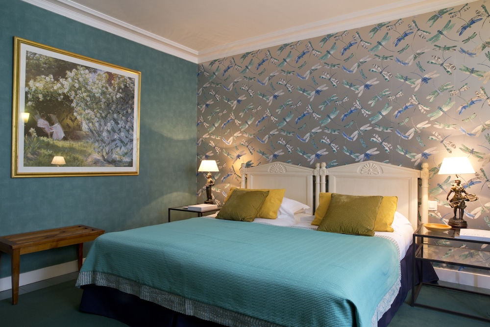 Relais And Chateaux Cazaudehore 13/79