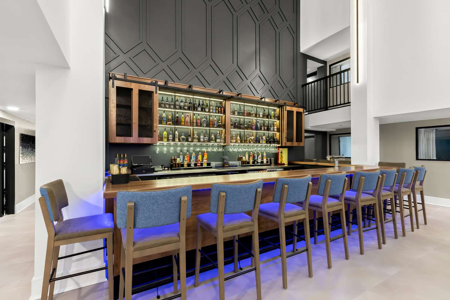 Latitude Suites Tinton Falls Eatontown 12/19