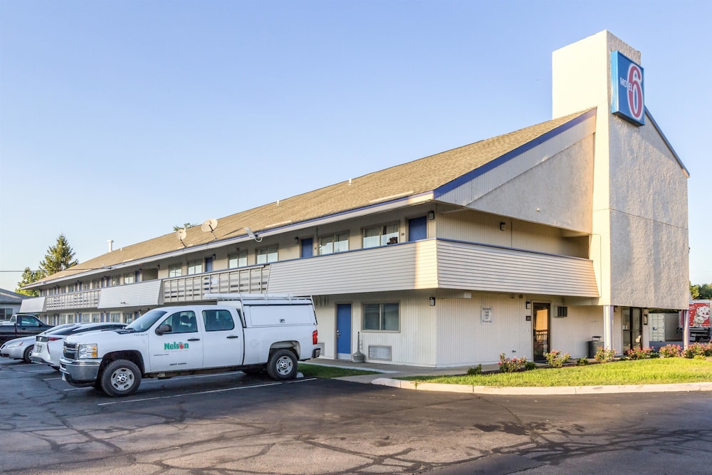 Motel6 Grove City, OH 34/47